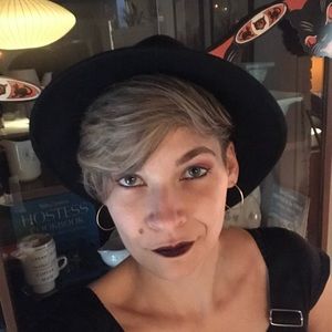 Meet your Posher, Susan